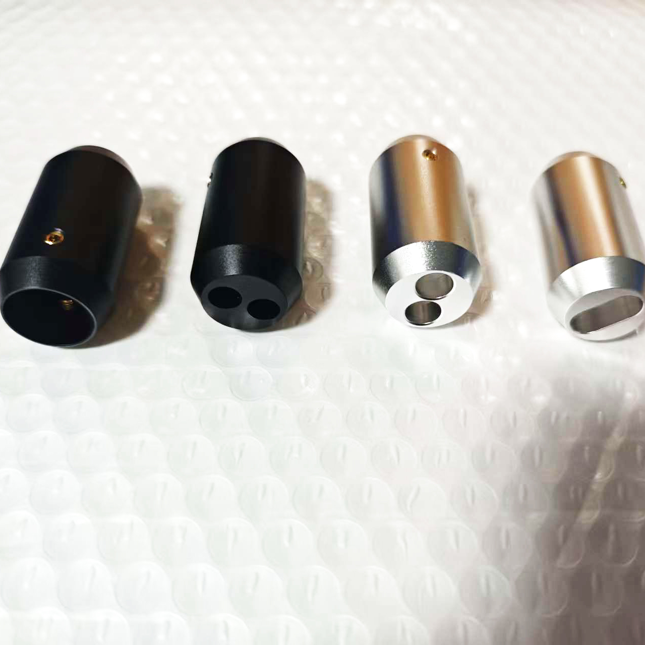 4 stuks aluminium bi-wire luid - Audio Splitter Y recensie en prijs